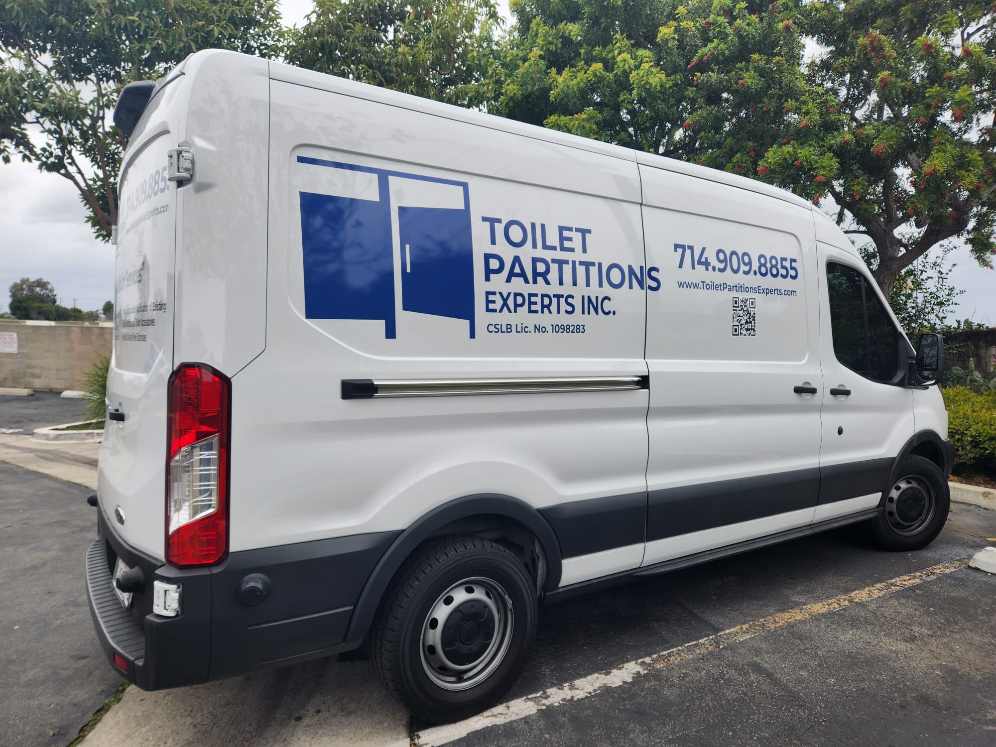 Services – Toilet Partitions Experts